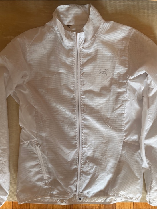 Arc'teryx Jackets & Blazers - Arc'teryx Women's Norvan Windshell Jacket XS